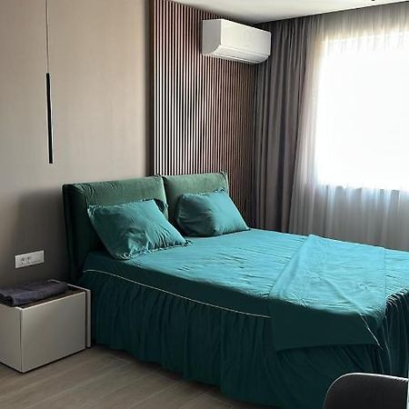Kronburg 95-12 브라쇼브 외부 사진